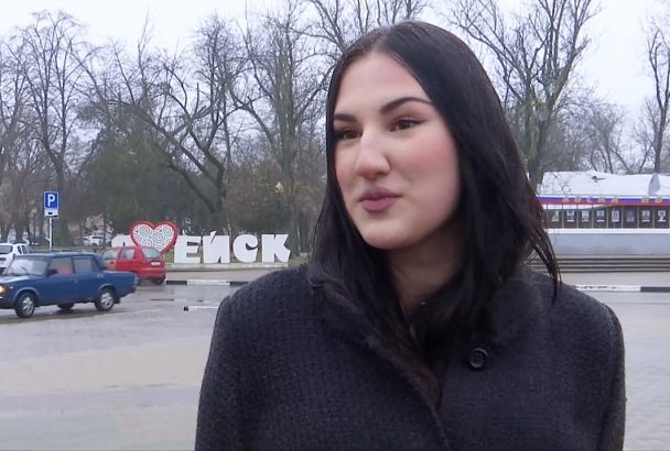 Молодежь Ейска голосует на выборах президента РФ