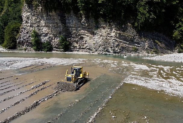 В Сочи расчистят 5 км русла реки Аше
