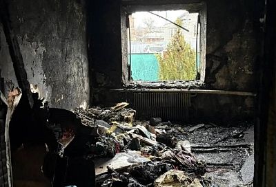 На Кубани многодетная семья едва не погибла из-за возгорания зарядного устройства телефона  