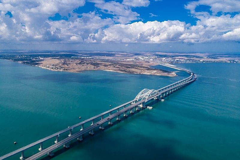 Более 14 млн машин проехало по Крымскому мосту за три года