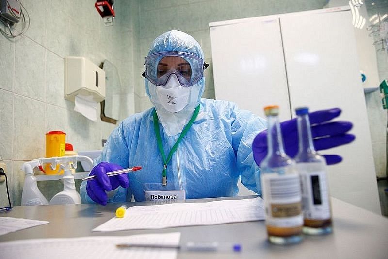 Дочь Владимира Путина испытала на себе вакцину от коронавируса