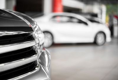 ЛДПР предлагает запретить злостным неплательщикам алиментов регистрировать авто и недвижимость