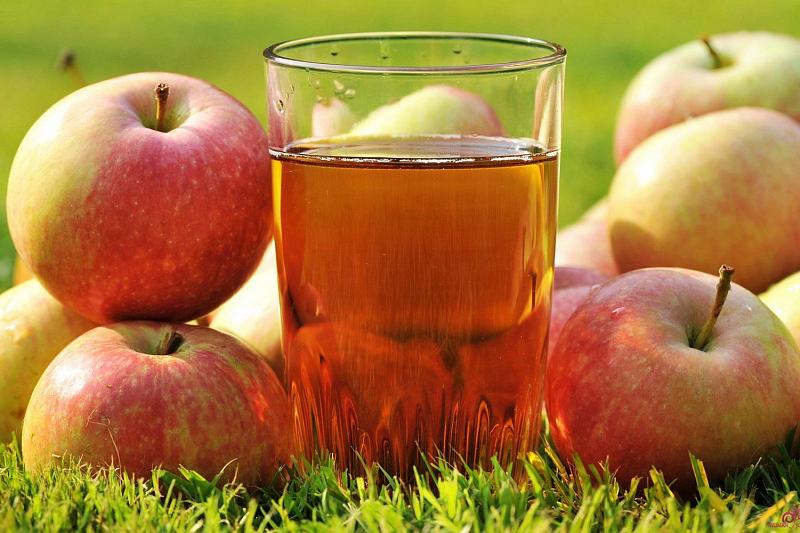 Эксперты определили лучший в стране яблочный сок 