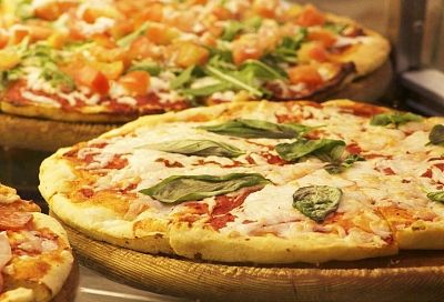 Как приготовить идеальное бездрожжевое тесто для пиццы всего за 10 минут. Пошаговый рецепт