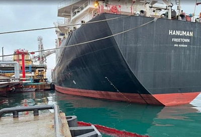 Не оплатили ущерб в 40 млн рублей за разлив нефтепродуктов. Суд арестовал судно Hanuman в порту Новороссийска