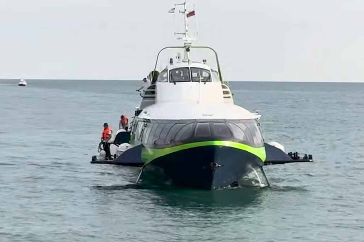 Первую российскую «Комету» из Сочи встретили в Абхазии