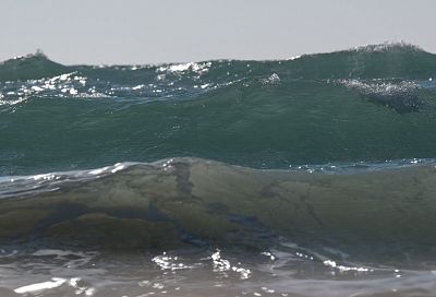 Четырехметровые волны и шквалистый ветер: шторм ударит по двум курортам Краснодарского края
