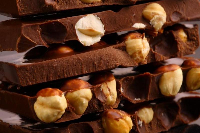 Росконтроль назвал самый вкусный шоколад с орехами