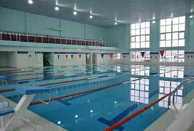 В Крымском районе завершили строительство спорткомплекса с бассейном