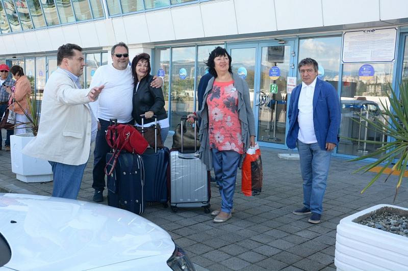 Иностранные журналисты вернулись в Сочи после недельного путешествия по Черноморскому побережью России