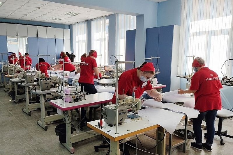 Лучшую швею среди работников региональных предприятий легпрома выбрали в Краснодарском крае