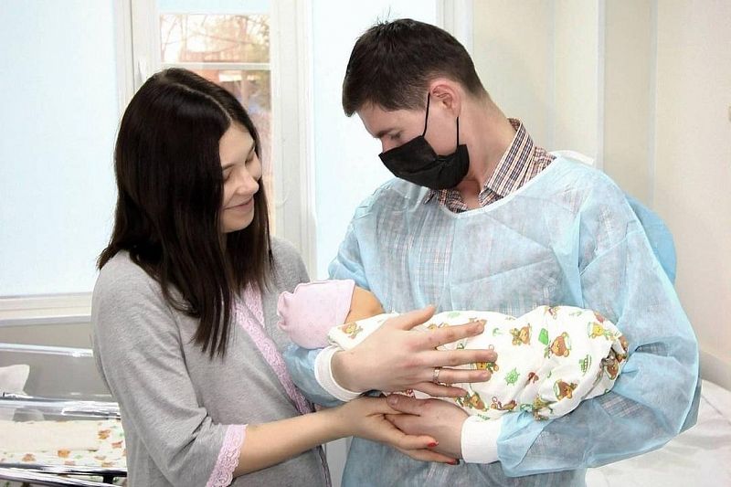 Врачи в Краснодаре спасли жизнь новорожденной девочки и матери, потерявшей четыре литра крови