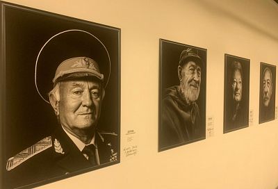 В Москве стартовал уникальный выставочный проект «Русские маяки»