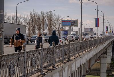 Для ремонта Тургеневского моста в ночь на 16 апреля ограничат движение транспорта в Краснодаре