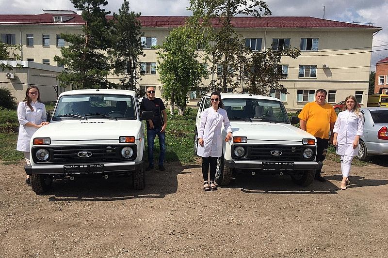 Тимашевская райбольница получила новые автомобили по краевой программе