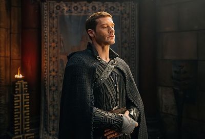 От страницы к экрану: Wink показал тизер «Трудно быть богом»