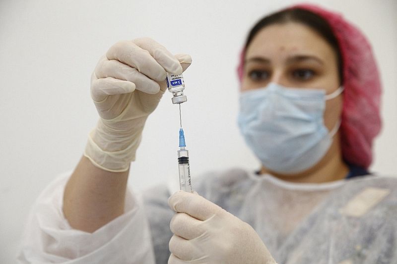 В потребительской сфере Краснодарского края выполнили план по обязательной вакцинации от COVID-19