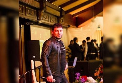 Исполнителя хита «За тебя калым отдам» Тхагалегова экстренно госпитализировали после концерта в Краснодаре