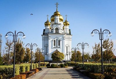 В Брюховецком районе открыли храм Святого великомученика Георгия Победоносца