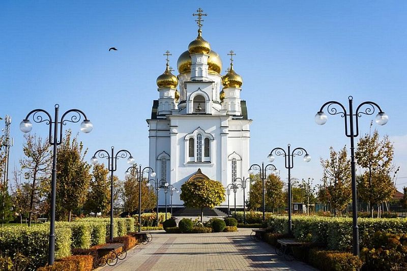 В Брюховецком районе открыли храм Святого великомученика Георгия Победоносца