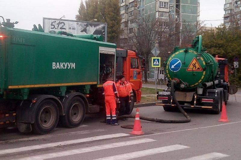 В Краснодаре прочистили почти 240 километров ливневой канализации 