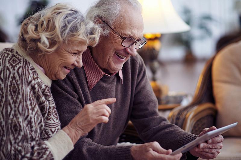 Клиенты НФП ВТБ могут подать заявление на выплату пенсии онлайн