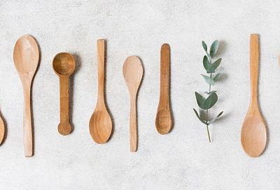 «Бить баклуши»: почему простая работа превратилась в синоним лени