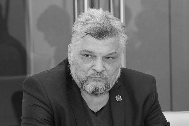 Евгений Первышов выразил соболезнования в связи со смертью своего советника Александра Водяника