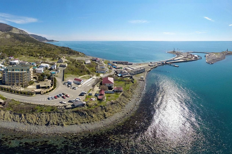 На торги выставили недвижимость на острове Утриш под Анапой за 6,2 млн рублей