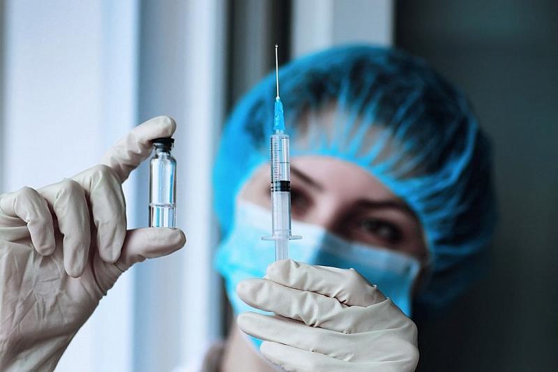 Вакцинацию против гриппа прошли почти 53% жителей Краснодарского края