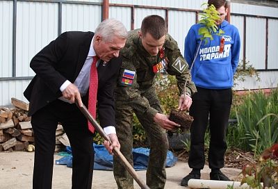 «Единая Россия» на Кубани поздравляет ветеранов с Днем Победы