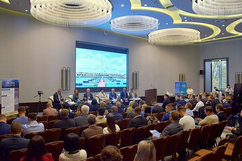 В Сочи открылся форум СКИФ-2022 «Будущее приморских городов. Марины – инфраструктура яхтинга»