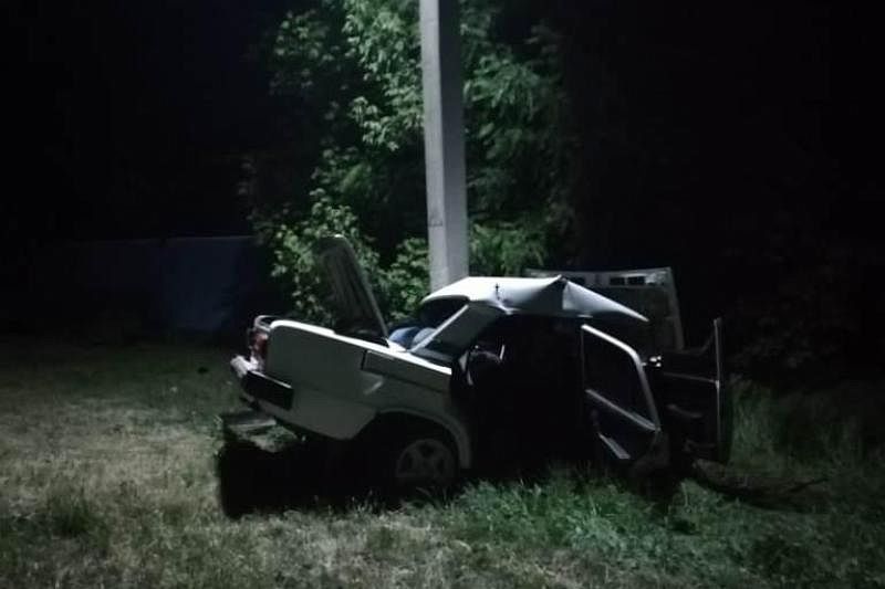 В Краснодарском крае пьяный 20-летний водитель устроил ДТП. Погибла 15-летняя пассажирка