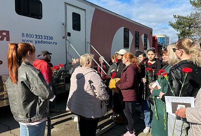 В краевом мобильном комплексе с начала года сдали кровь более 1800 жителей Кубани