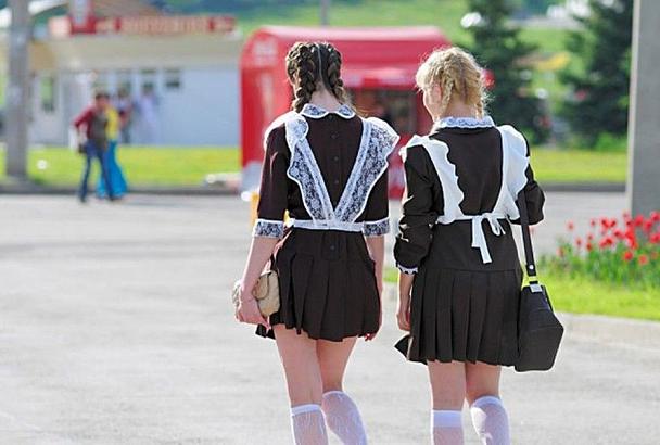В Краснодарском крае пять девочек отравились принесенными в школу таблетками