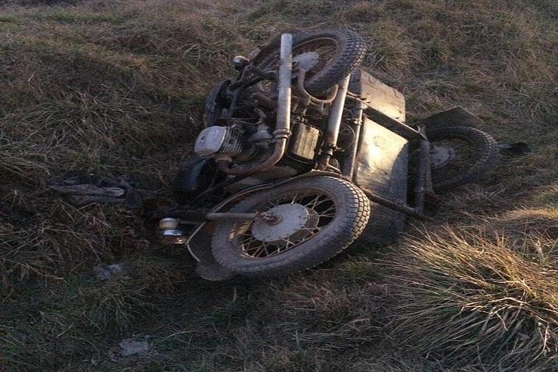 Пьяный мотоциклист без прав госпитализирован после ДТП в Краснодарском крае