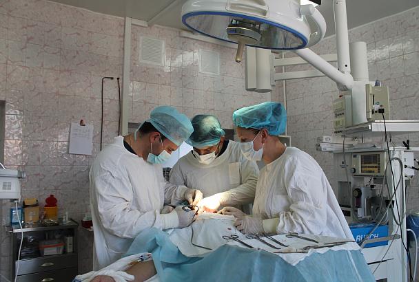 Краснодарские онкологи впервые восстановили нос из ребра пациента