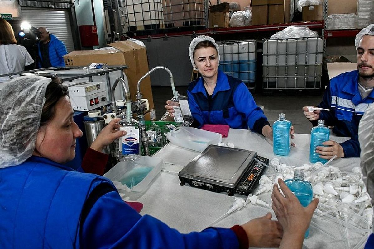 Еще три предприятия в Краснодарском крае получат займы на производство востребованных в период пандемии товаров