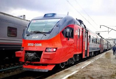 Безналичная оплата в пригородных поездах заработала на Юге и Северном Кавказе