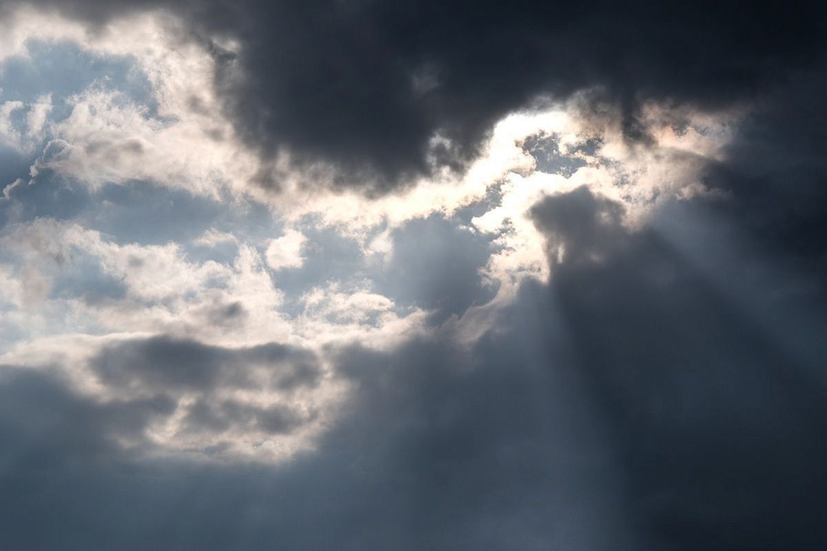 Циклон выйдет к Черному морю: синоптик Попова рассказала о погоде в Краснодарском крае в начале зимы 