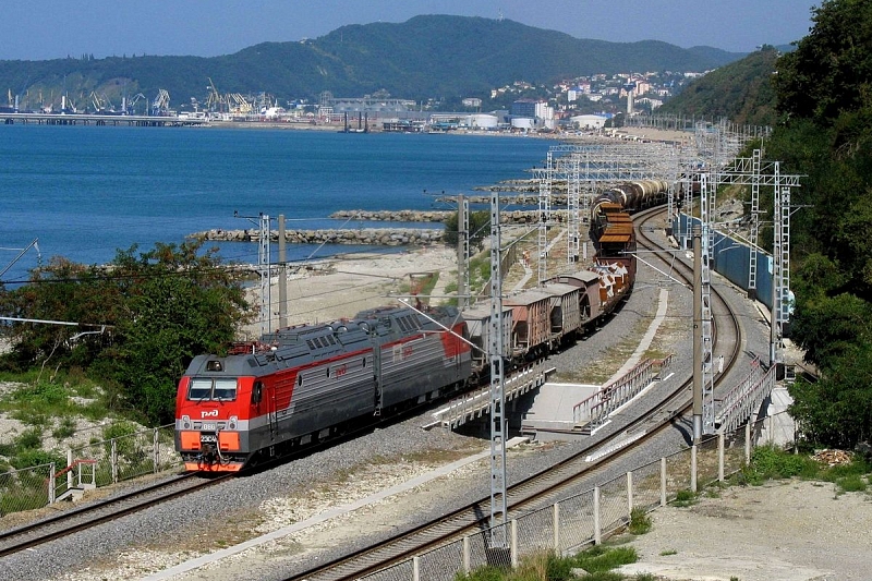 Перенос железной дороги от побережья в Краснодарском крае позволит расширить пляжи