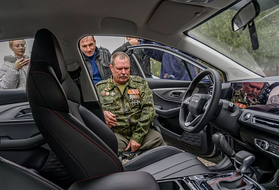 С начала года в Краснодарском крае 23 участника СВО получили автомобили