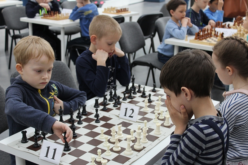 Во всех школах Успенского района реализован проект «Шахматы в школе»