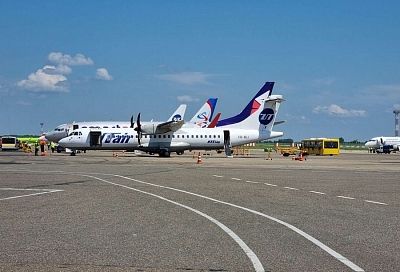 Пассажирский самолет за 420 млн рублей выставили на продажу в Краснодаре