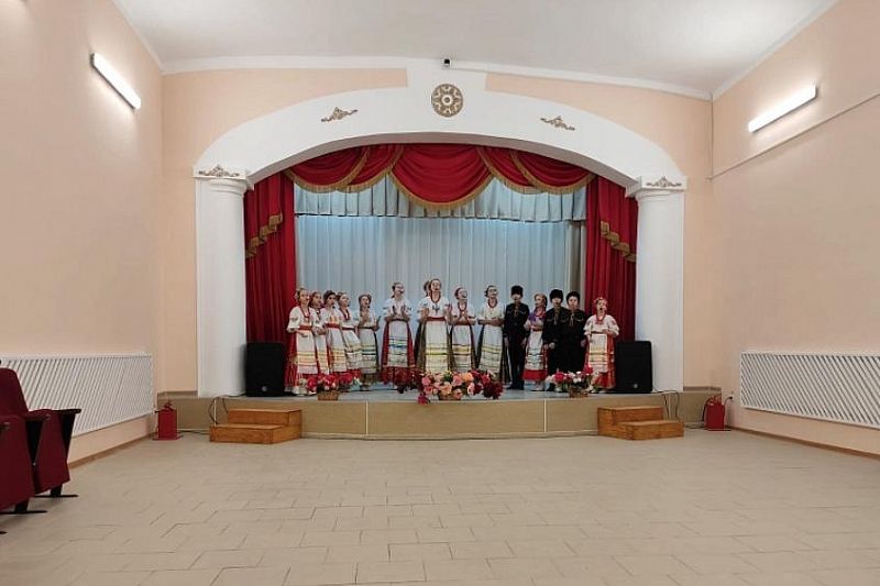 Дом культуры в Горячем Ключе открыли после ремонта в рамках нацпроекта 