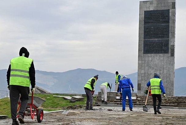 В Новороссийске приступили к реставрации мемориала «Малая Земля»