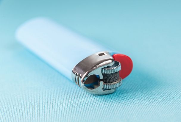 Местный житель в Таиланде пытался сжечь туристов 