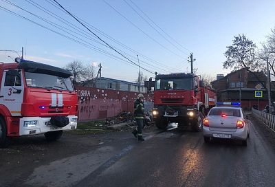 В Краснодаре произошел крупный пожар на складе