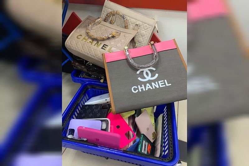 Adidas, Chanel, Louis Vuitton: под Краснодаром таможенники нашли в магазинах контрафактный товар на 500 тысяч
