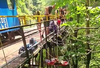 Спасатели эвакуировали 12-летнего туриста, упавшего с высоты 6 метров в Гуамском ущелье 